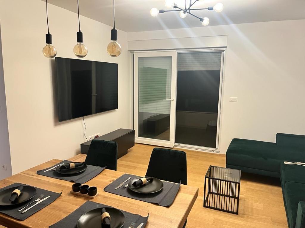 Olive Oasis Penthouse With Jacuzzi Apartment Задар Екстериор снимка