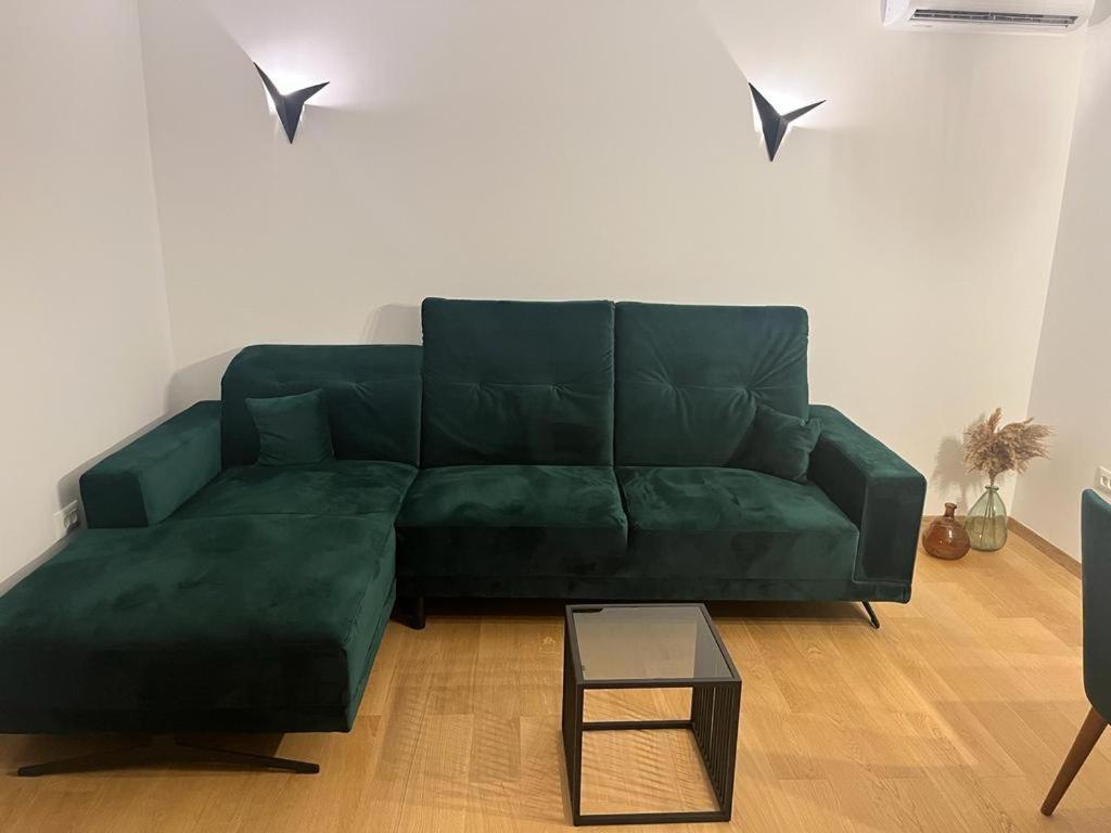 Olive Oasis Penthouse With Jacuzzi Apartment Задар Екстериор снимка