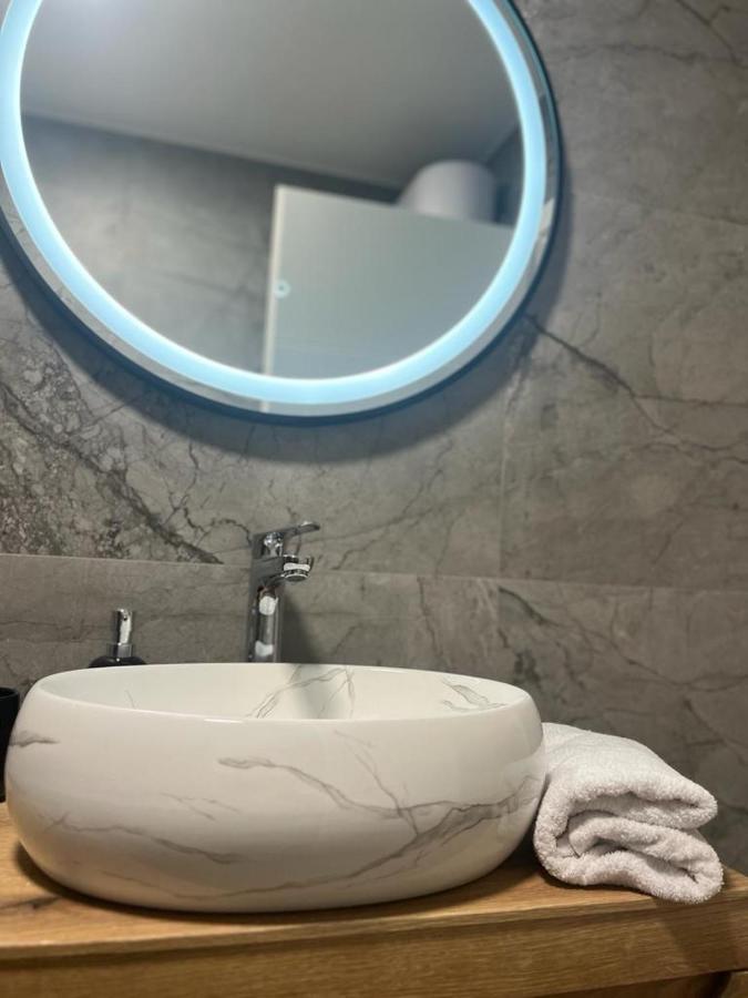 Olive Oasis Penthouse With Jacuzzi Apartment Задар Екстериор снимка